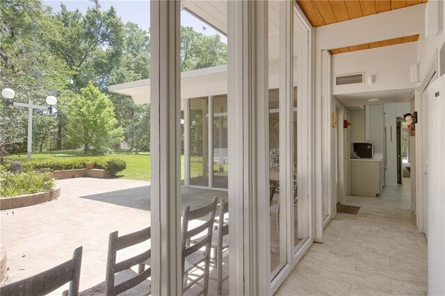 1450 Pine Tree Rd, Opelousas, LA 70570 - corridor featuring wood ceiling