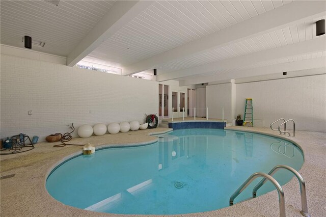 1450 Pine Tree Rd, Opelousas, LA 70570 - view of indoor pool
