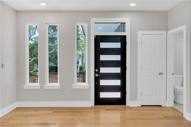 6100 Duplessis St, New Orleans, LA 70122 - foyer entrance with light wood finished floors, recessed lighting, and baseboards