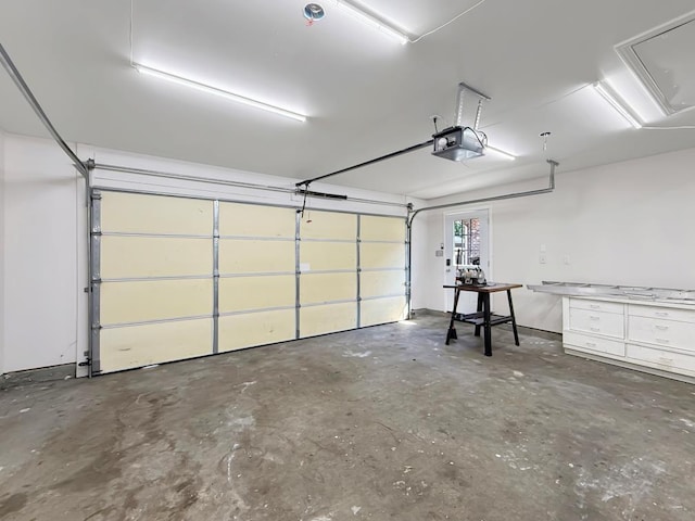 9125 5th St, River Ridge, LA 70123 - garage featuring a garage door opener