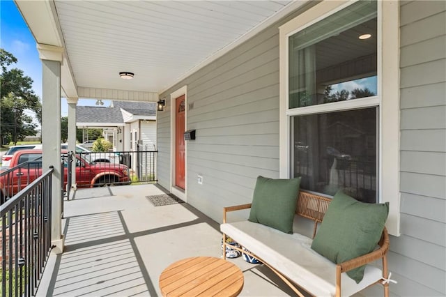 1101 Fairway Dr, Kenner, LA 70062 - view of porch