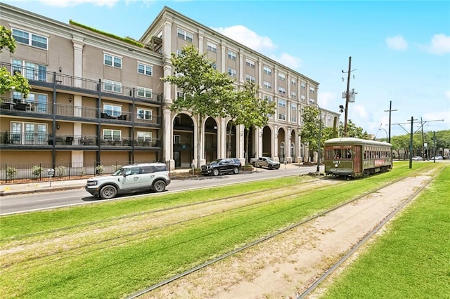 1750 St Charles Ave Unit 637, New Orleans, LA 70130 - view of apartment building / complex