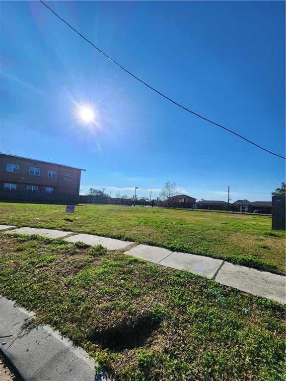 3312 Charles Ct, Chalmette, LA 70043