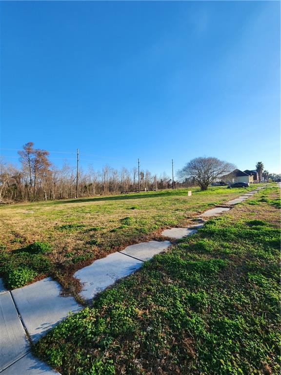 709 Ellen Dr, Chalmette, LA 70043 - photo 3