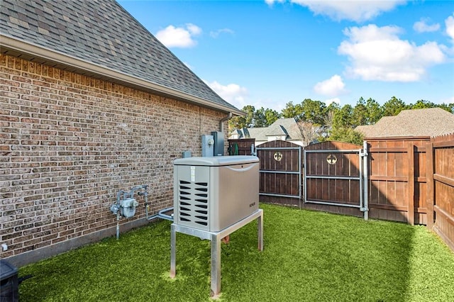 801 Rue Bourdeaux, Covington, LA 70433 - view of yard featuring a gate