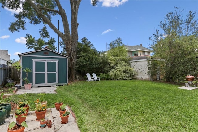4462 Lafaye St, New Orleans, LA 70122 - view of yard