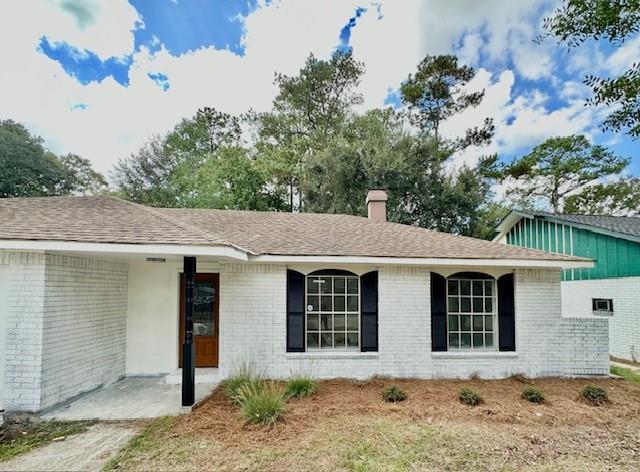 335 Ridgewood Dr, Mandeville, LA 70471 - photo 2