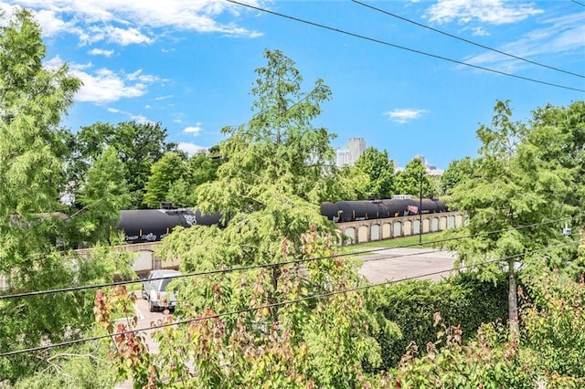 3431 Chartres St Unit 3, New Orleans, LA 70117 - view of yard
