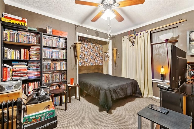 42 Richelle St, Waggaman, LA 70094 - bedroom featuring a textured ceiling and carpet
