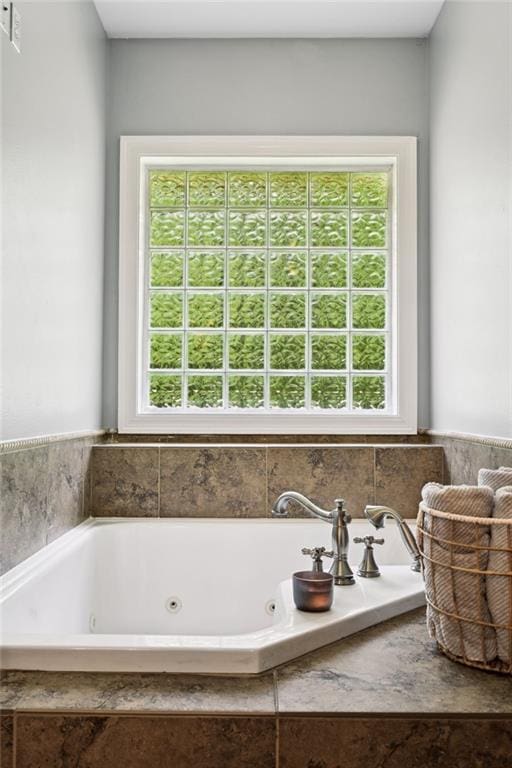 47261 Eldridge Magee Rd, Franklinton, LA 70438 - bathroom with a tub with jets