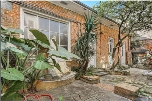 908-10 Esplanade Ave, New Orleans, LA 70116 - view of patio