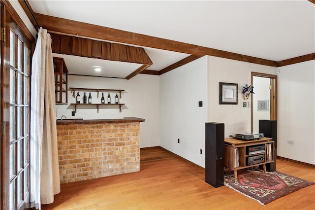 505 Hermitage Ct, Pearl River, LA 70452 - indoor wet bar featuring wood finished floors and baseboards