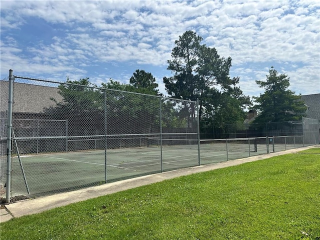 41 Hollycrest Blvd Unit 41, Covington, LA 70434 - view of tennis court