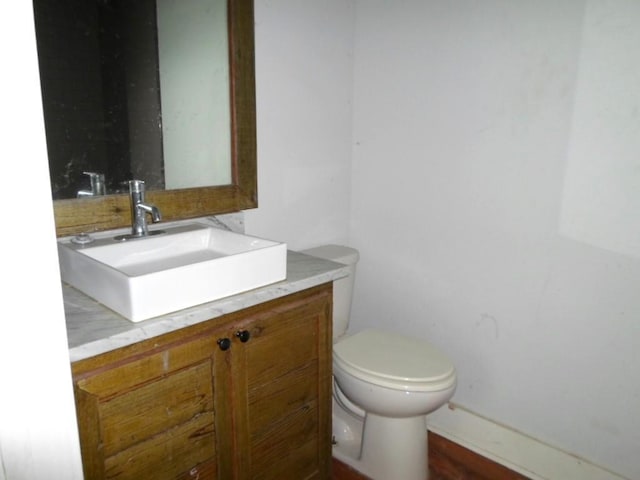 6315 Alhambra St, New Orleans, LA 70117 - bathroom featuring toilet and vanity