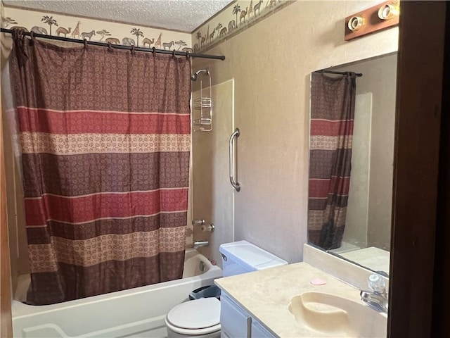4300 Idaho Ave, Kenner, LA 70065 - full bath with a textured ceiling, vanity, shower / bath combo, and toilet