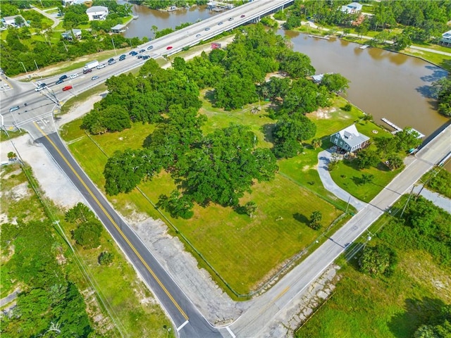 124 Bayview St, Pass Christian, MS 39571