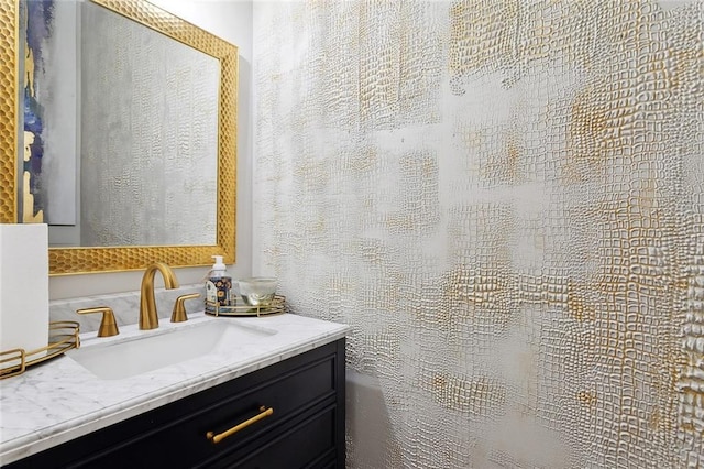 1600 Heatherwood Dr, Harvey, LA 70058 - bathroom featuring vanity