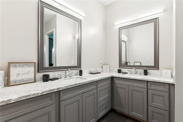 1600 Heatherwood Dr, Harvey, LA 70058 - full bath featuring double vanity