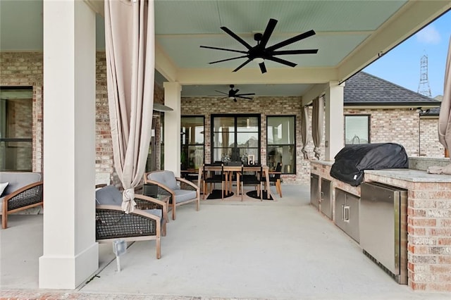 1600 Heatherwood Dr, Harvey, LA 70058 - view of patio / terrace with ceiling fan