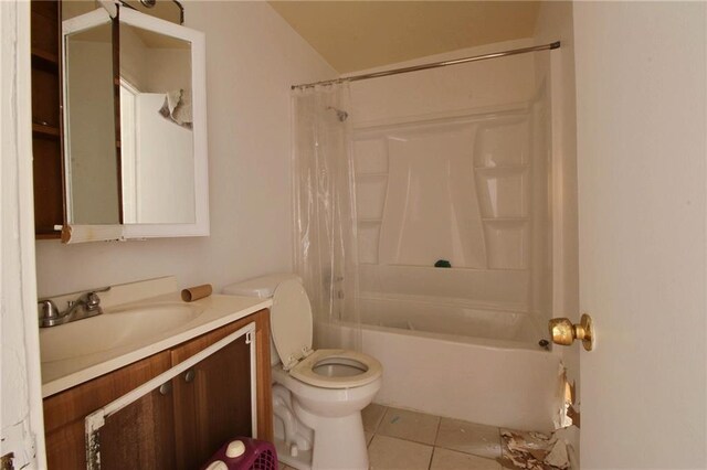 461214 Grammar Ave, Metairie, LA 70001 - bathroom featuring vanity, toilet, tile patterned floors, and shower / tub combo with curtain