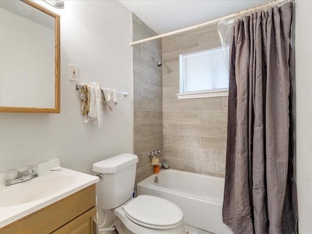 340103 Frenchmen St, New Orleans, LA 70122 - bathroom featuring shower / tub combo with curtain, toilet, and vanity