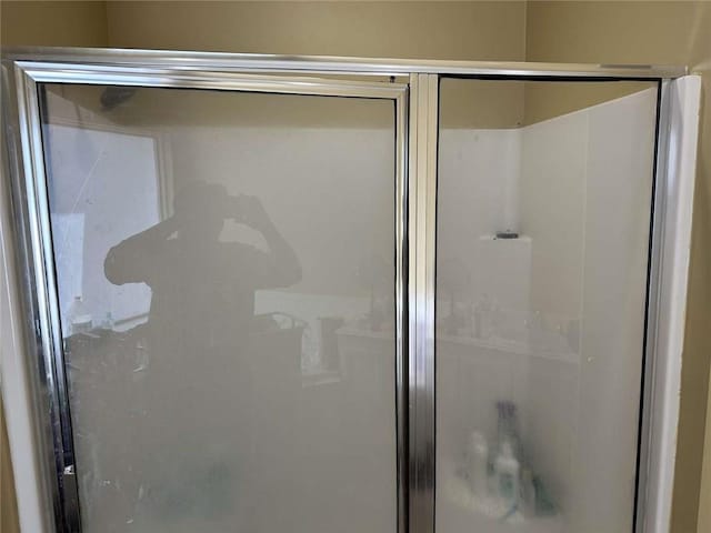 108 Riverbirch Dr, Lafayette, LA 70508 - full bathroom with a shower stall