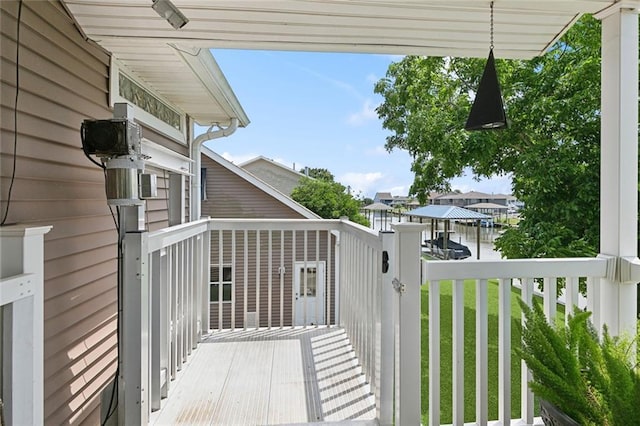 4321 San Remo Rd, New Orleans, LA 70129 - view of balcony