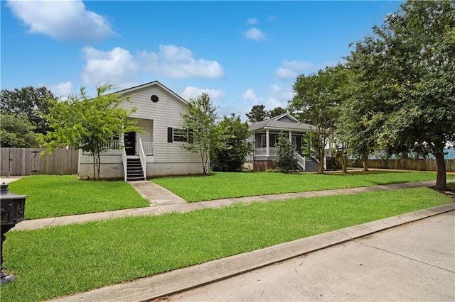 109 Norton Ave, Arabi, LA 70032 - view of front of house with a porch and crawl space
