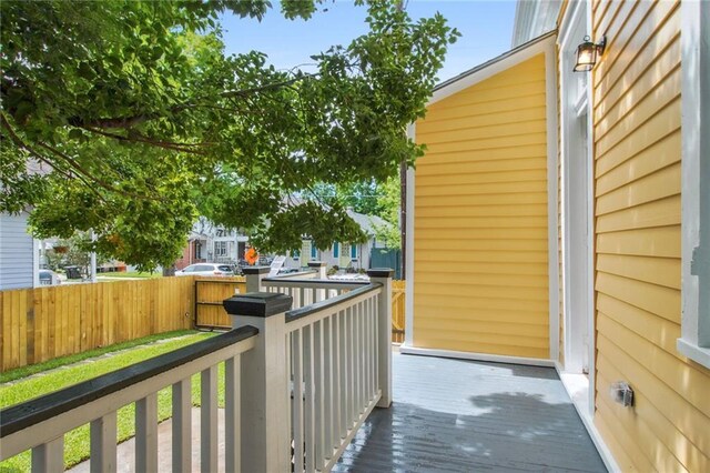 4628 Cleveland Ave, New Orleans, LA 70119 - view of balcony