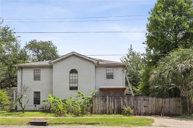 4740 Banks St, New Orleans, LA 70119 - view of front of home