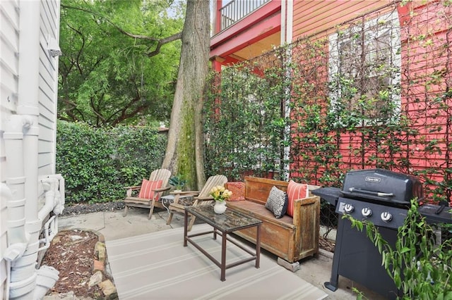2728 Bell St, New Orleans, LA 70119 - view of patio with area for grilling and a balcony