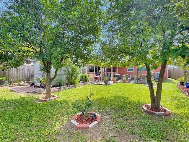 4153 W Loyola Dr, Kenner, LA 70065 - view of yard featuring a patio