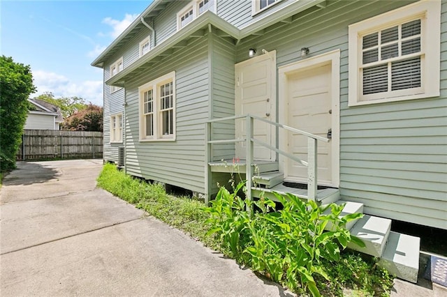 2933 Calhoun St Unit 2933, New Orleans, LA 70118 - view of exterior entry