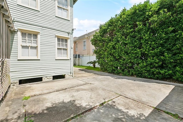 2933 Calhoun St Unit 2933, New Orleans, LA 70118 - view of patio / terrace