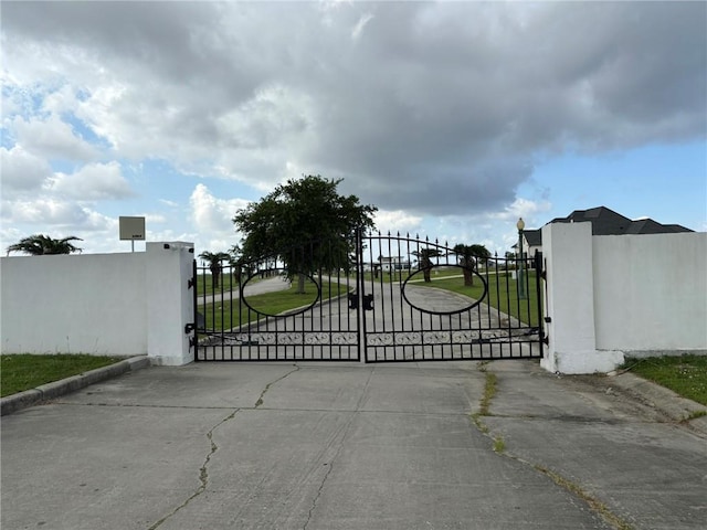 4016 Marina Villa E Dr, Slidell, LA 70461