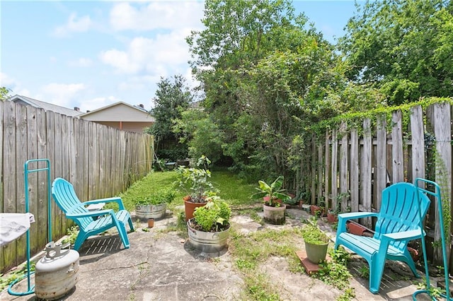 441214 Eden St, New Orleans, LA 70125 - fenced backyard featuring a patio