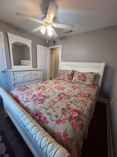 5917 Campus Blvd, New Orleans, LA 70126 - bedroom featuring a ceiling fan