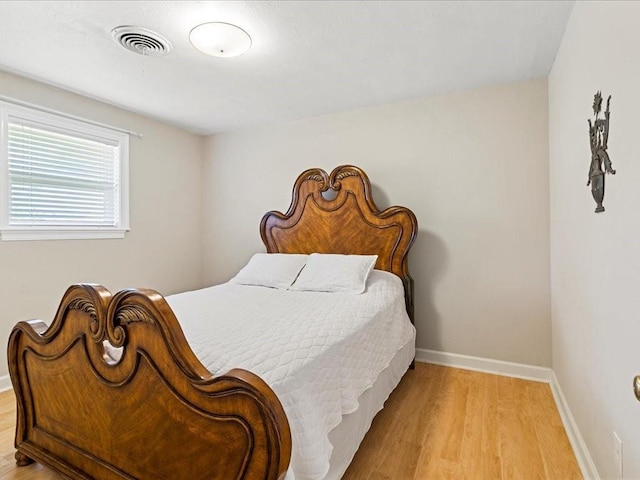 4536 Jasper St, Metairie, LA 70006 - bedroom featuring light wood-style floors and baseboards