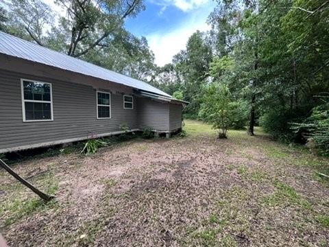 99 White St, Hammond, LA 70403 - view of yard