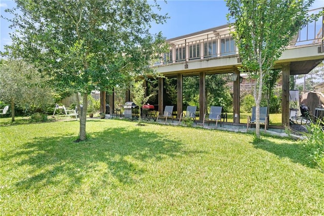 2017 Charles Dr, Chalmette, LA 70043 - view of green lawn