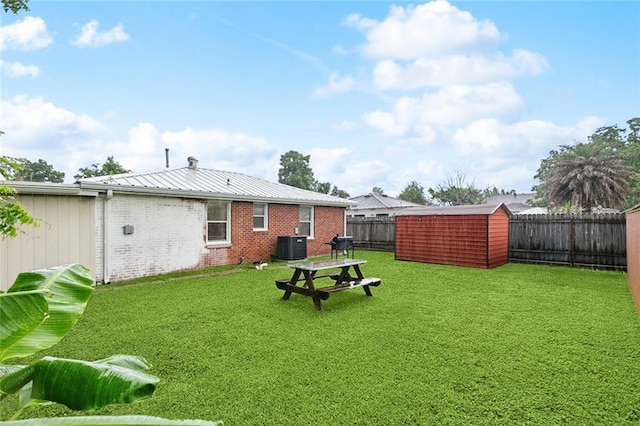 67 Cochrane Dr, Chalmette, LA 70043 - view of yard with cooling unit