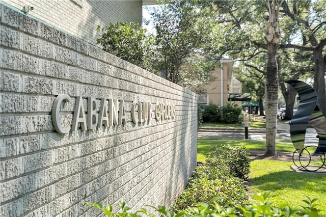 2833 St Charles Ave Unit 16, New Orleans, LA 70115 - exterior view