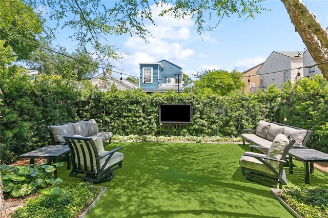 1113 9th St, New Orleans, LA 70115 - view of grassy yard