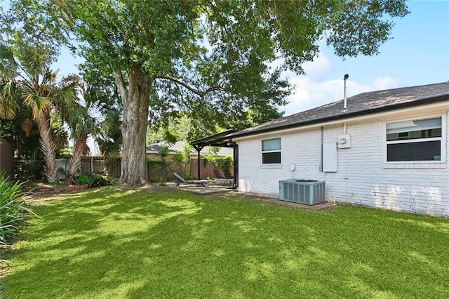 917 Belmont Pl, Metairie, LA 70001 - view of fenced backyard