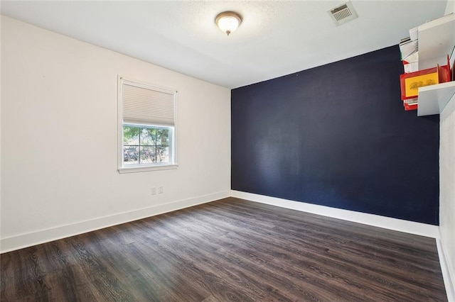 4819 Touro St, New Orleans, LA 70122 - unfurnished room with wood finished floors and baseboards
