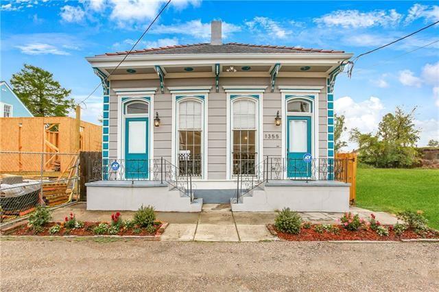 1355 Columbus St, New Orleans, LA 70116 - view of front of home