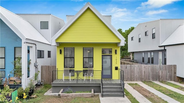 1039 Verret St, New Orleans, LA 70114 - view of front facade featuring covered porch