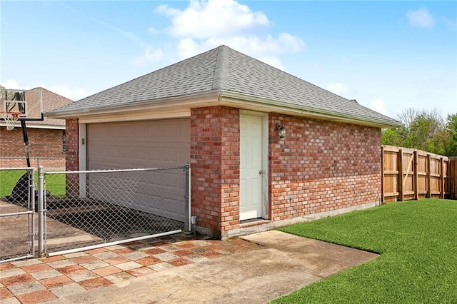 255 Wilson Ln, Belle Chasse, LA 70037 - garage with a gate