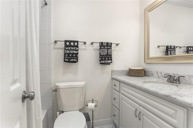 1113 Linwood Ave, Metairie, LA 70003 - full bathroom featuring vanity, toilet, baseboards, and shower / bath combination with curtain