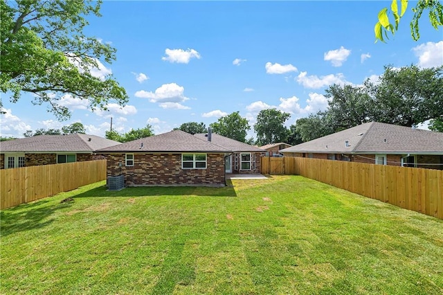 30 Normandy Dr, Kenner, LA 70065 - back of property featuring a patio area and brick siding